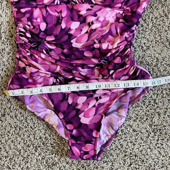 Miraclesuit Slimming One-Piece Swimsuit Pink Purple Floral Ruching Control Sz 8 - Picture 10 of 11